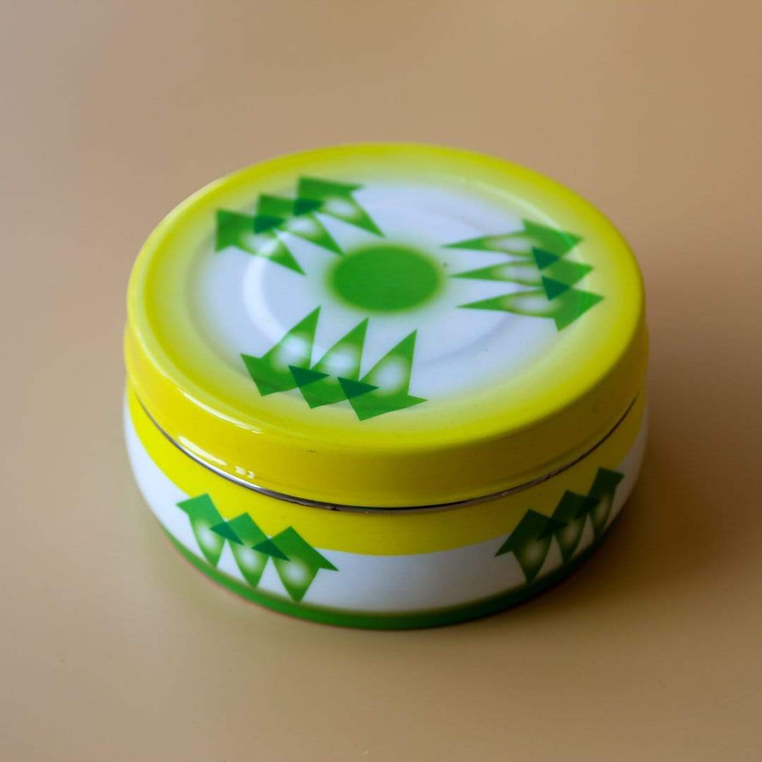 Shams El Balad Tableware Green Arrow Tins
